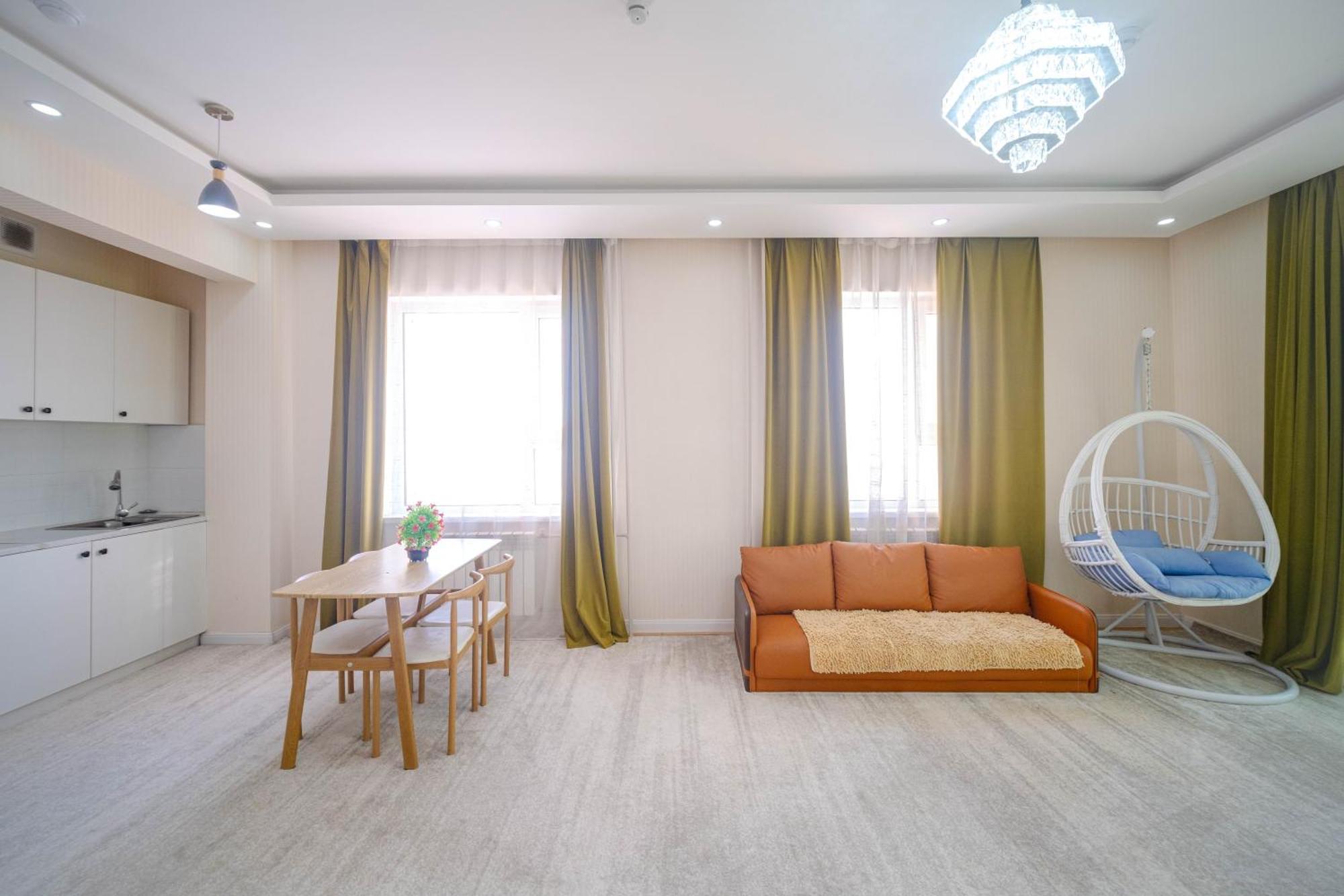 Eagle Town Serviced Apartment Ulaanbaatar Exterior photo